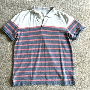 G H BASS & CO MEN T SHIRT MEDIUM SIZE